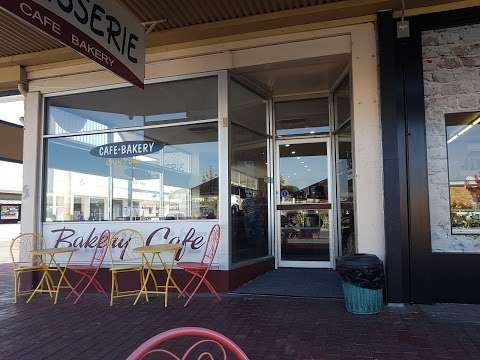 Photo: Renmark Patisserie